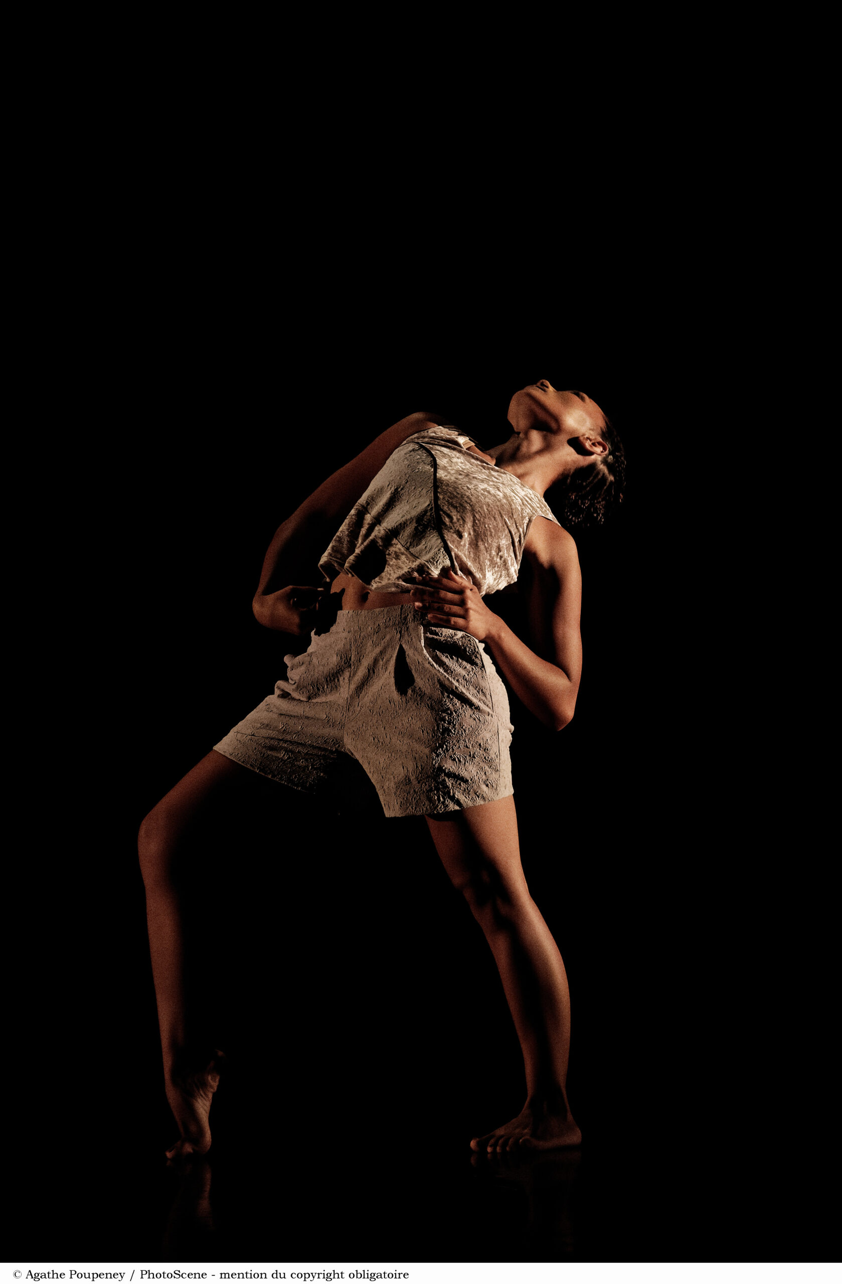 PHoto danseurs spectacle Ici